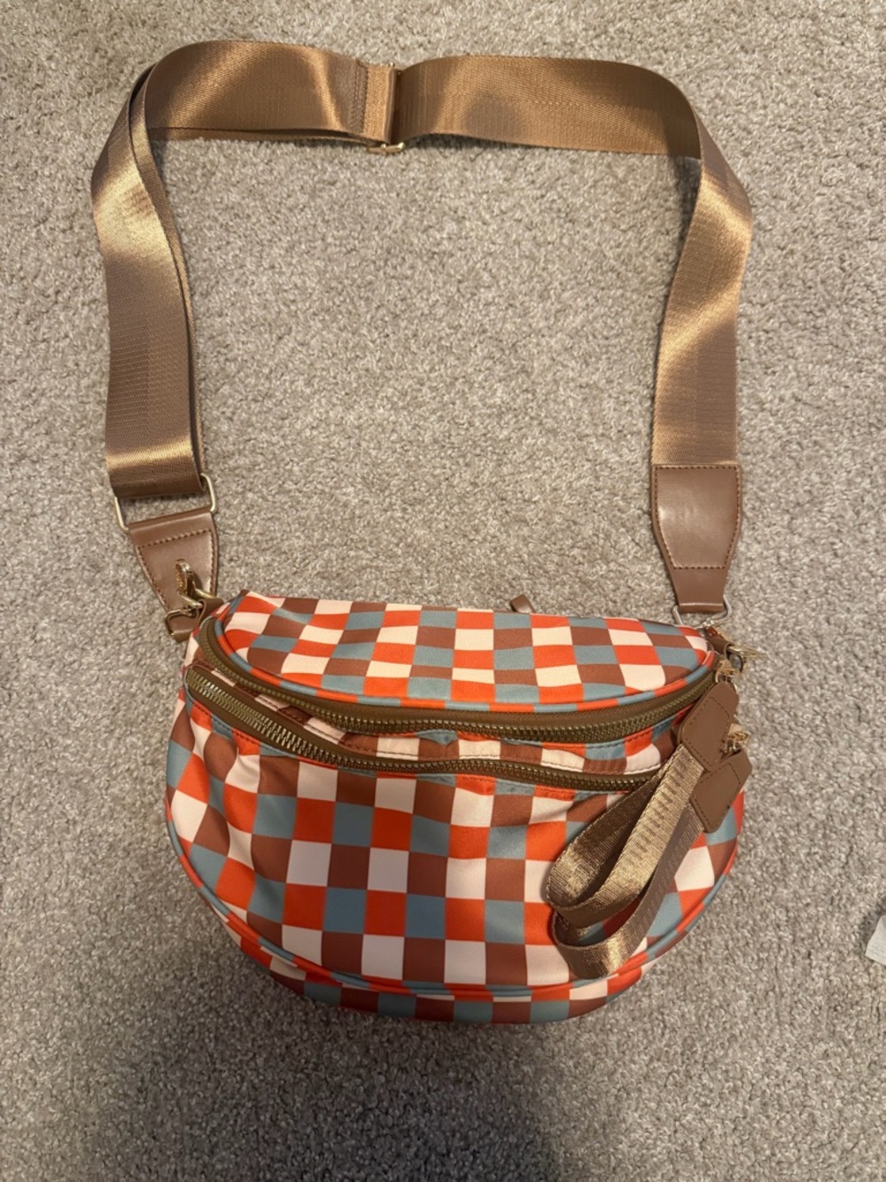 Emmafy Crossbody Bag in Checkered Khaki